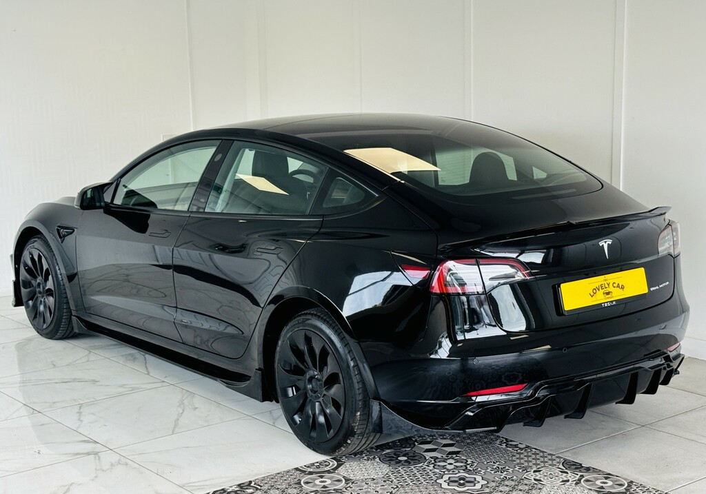 Tesla Model 3 Saloon Dual Motor Long Range 202222 MW22ZPF Black