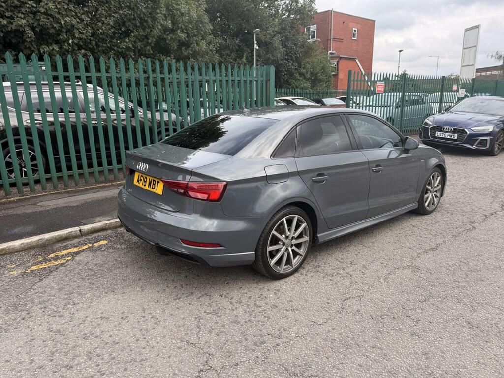Audi A3 1.5 Tfsi Cod Black Edition S Tronic Euro 6 Ss 4 Grey #3