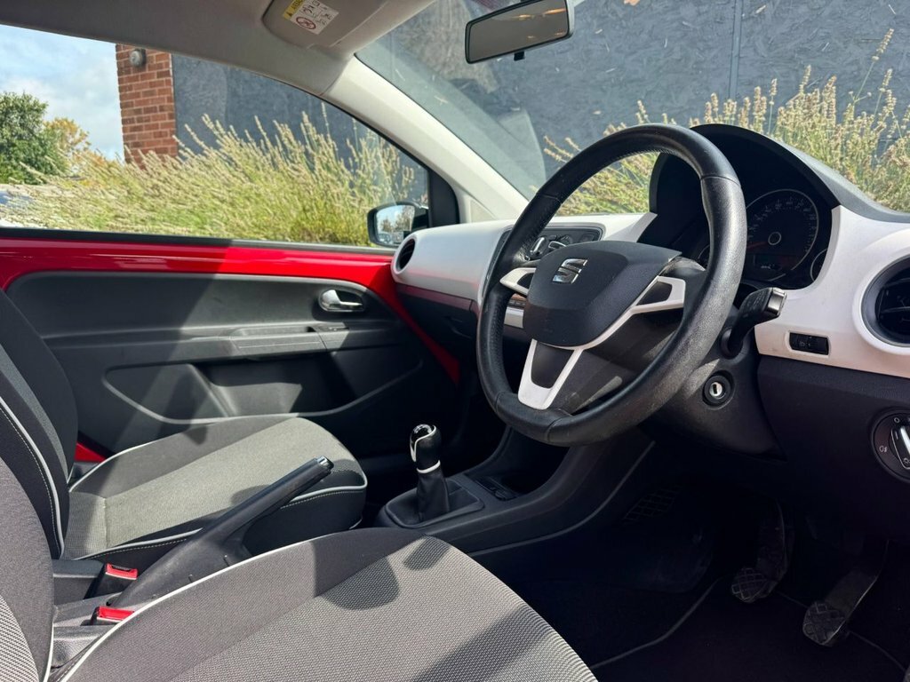 Seat MII Design Hatchback White #14