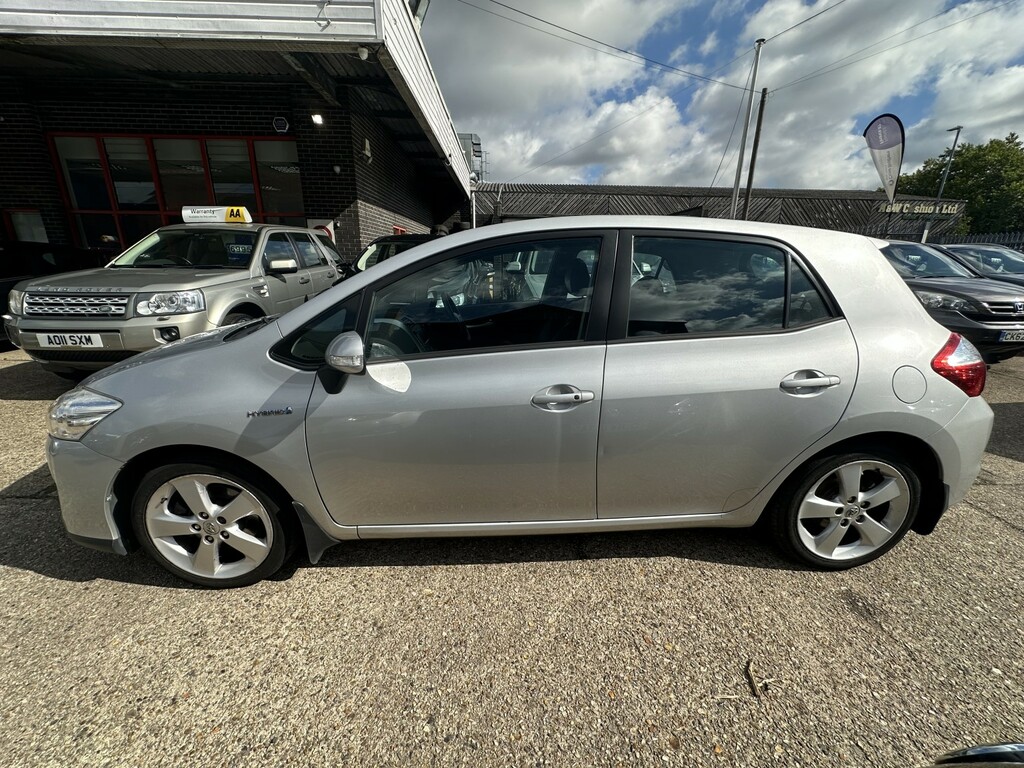 Toyota Auris 1.8 Vvt-h T Spirit YY10TXR Silver #4