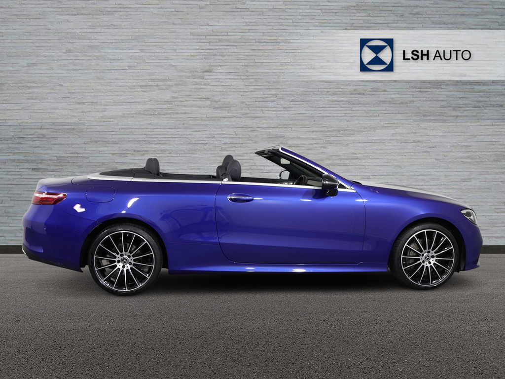Mercedes-Benz E Class E300d 4Matic Amg Line Night Edition Premium Plus C Blue #2
