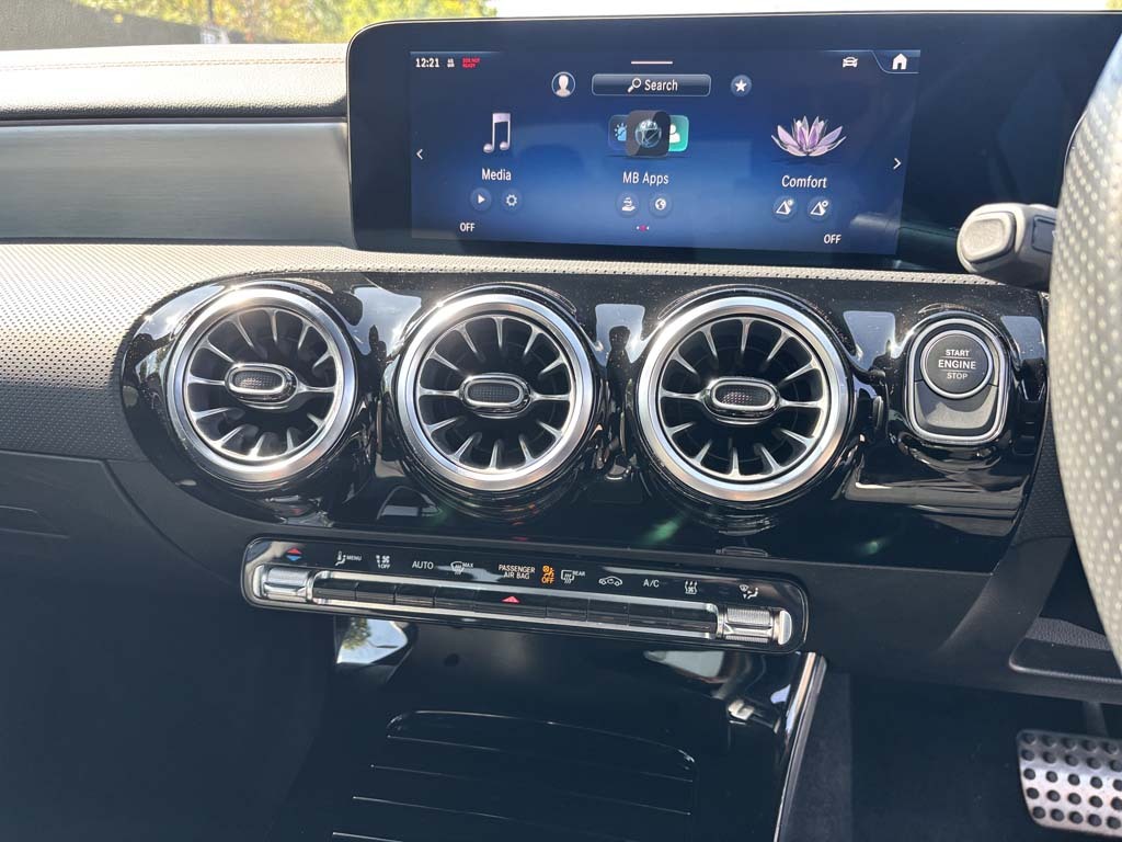 Mercedes-Benz CLA Class Cla 250E Amg Line Executive Tip KM25LUY Black #5