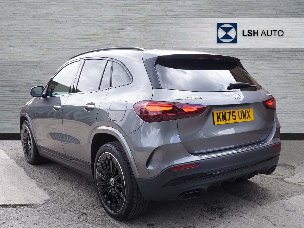 Mercedes-Benz GLA Class Gla 220D 4Matic Amg Line Premium Plus KM75UMX Grey #2
