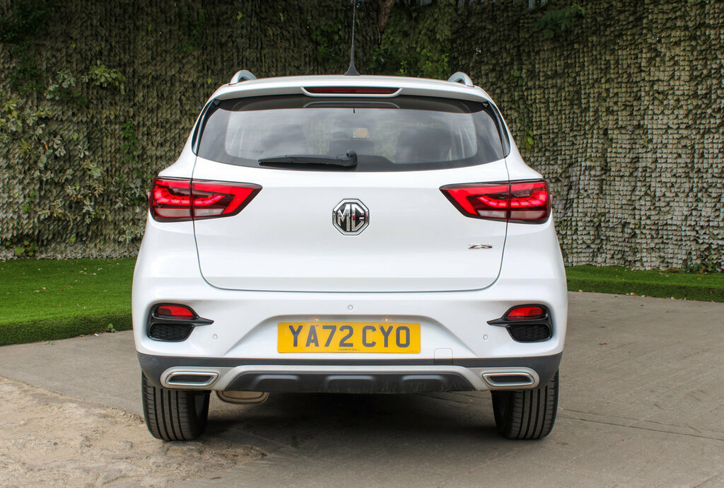 MG ZS Exite YA72CYO White #5