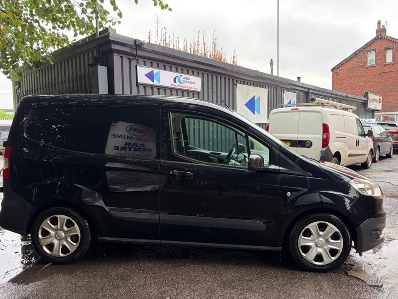 Ford Transit Courier Trend Tdci Very Low Black