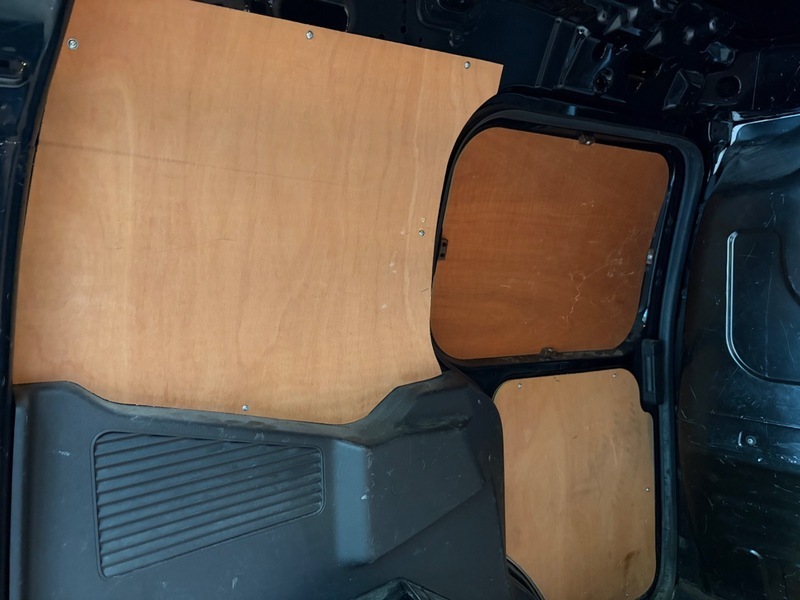 Ford Transit Courier Courier Panel White #15