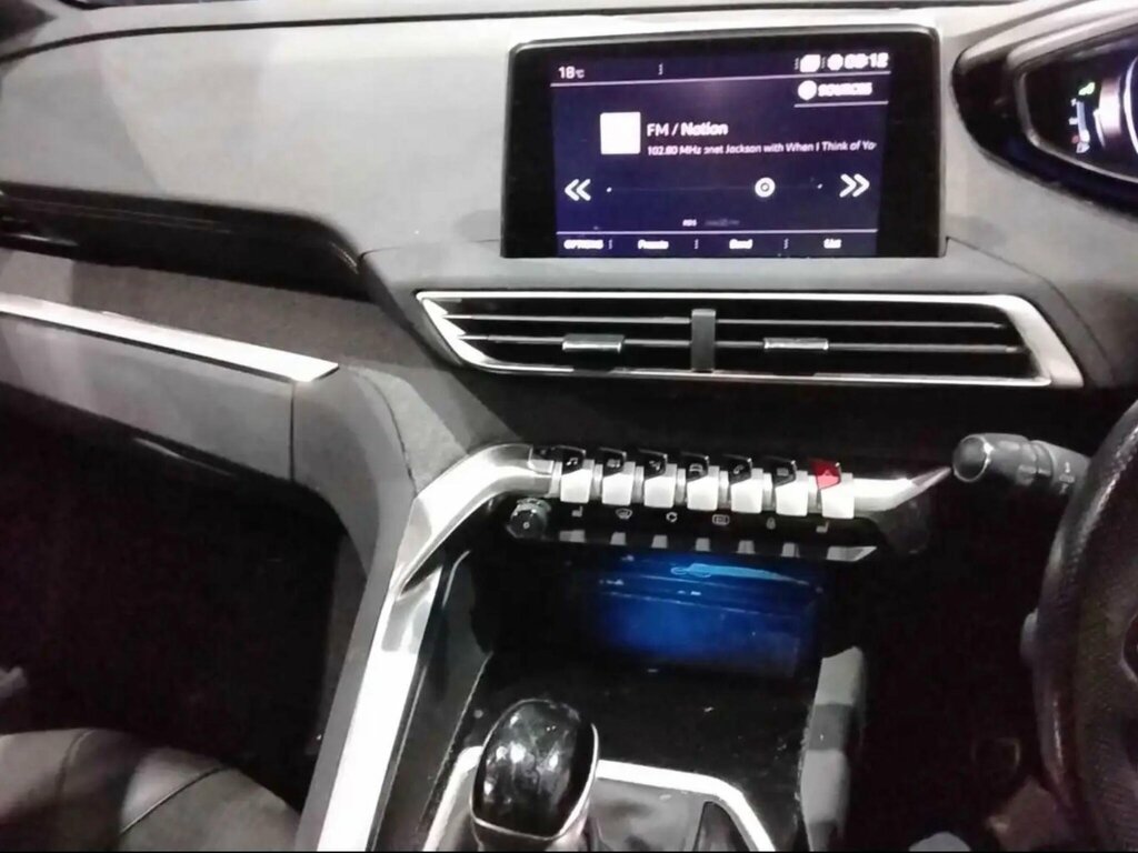 Peugeot 5008 1.2 Puretech Gt Line Premium Euro 6 Ss Black #6