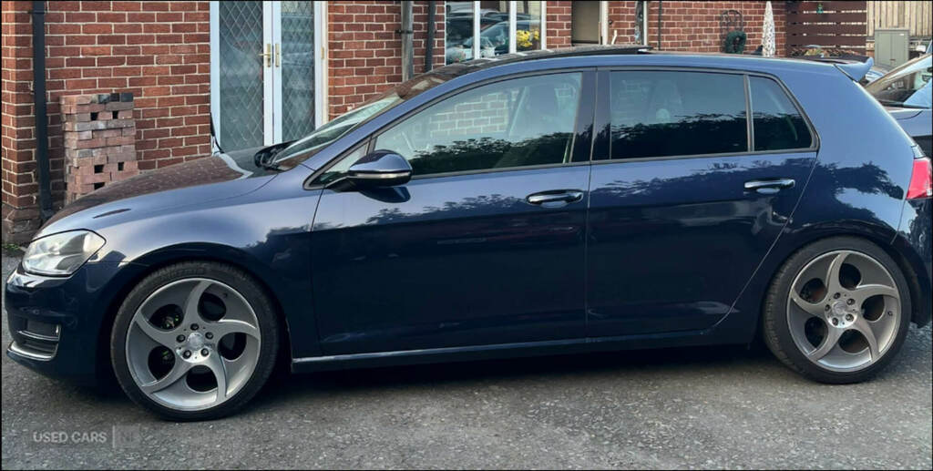 Volkswagen Golf 2.0 Tdi Gt Edition DG66RCF Blue #2