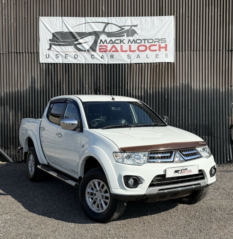 Mitsubishi L200 Pickup 2.5 Di-d Trojan 2014 White
