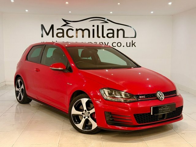 Volkswagen Golf 2.0 Tsi Bluemotion Tech Gti Performance Hatchback DA66NLV Red