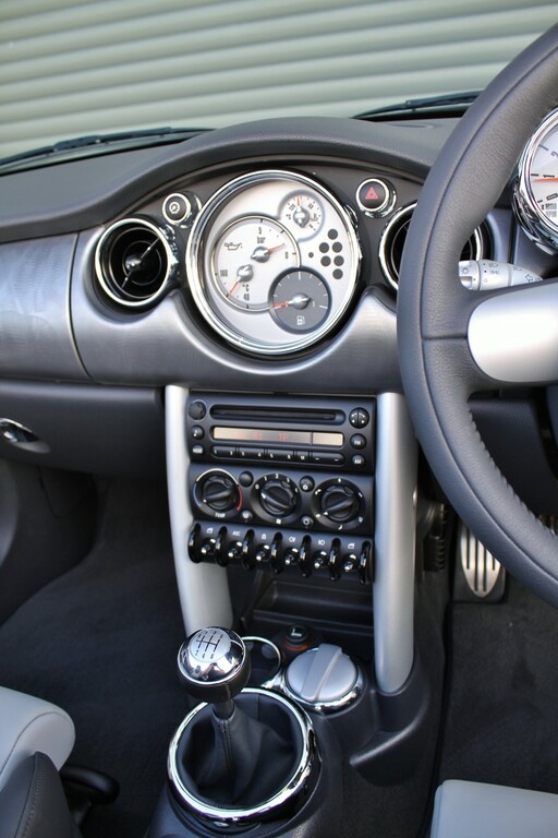 Mini Convertible Convertible 1.6 Cooper S Steptronic Euro 5 20 Silver #19