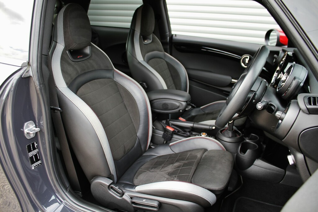 Mini Hatch Hatchback 2.0 Hatch John Cooper Works 2019 Grey #6