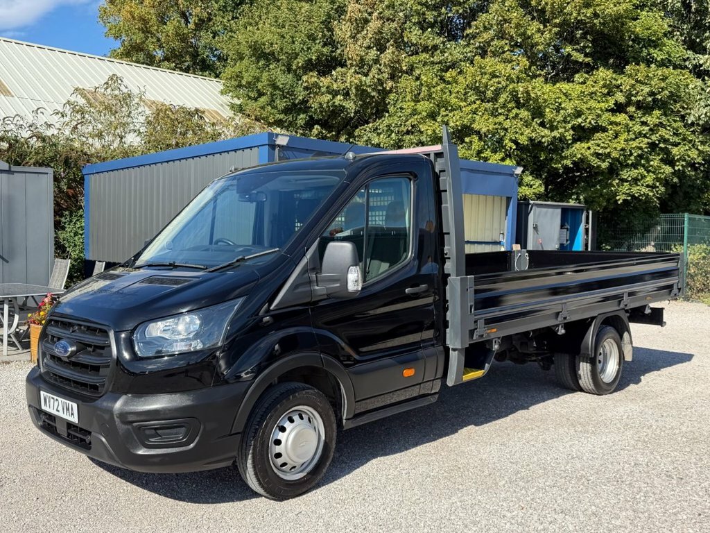 Ford Transit Custom 2L Leader Black