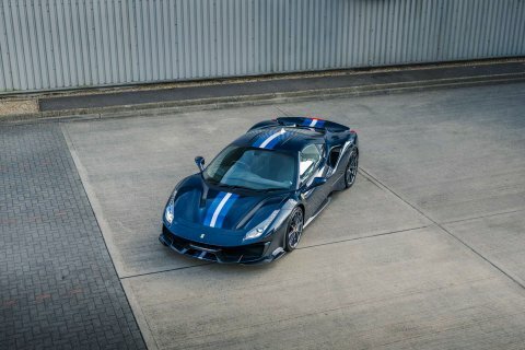 Ferrari 488 Vs Red #11