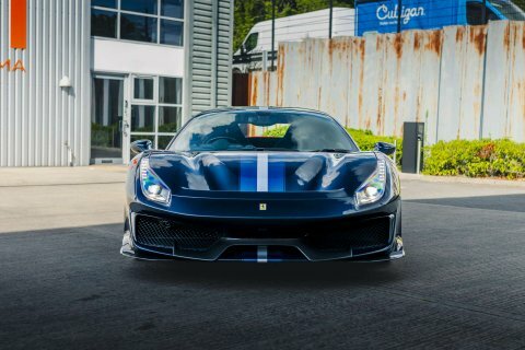 Ferrari 488 Vs Red #17