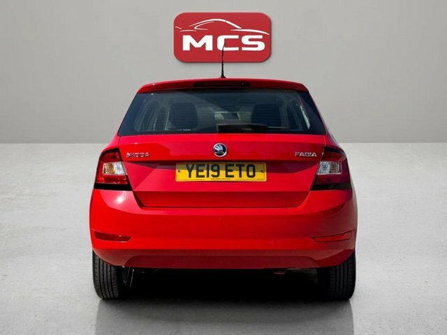 Skoda Fabia Se Hatchback YE19ETO Red #6