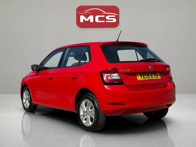 Skoda Fabia Se Hatchback YE19ETO Red #4