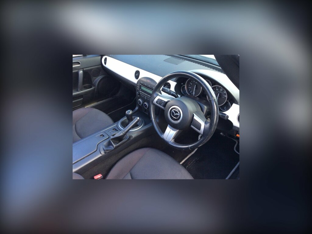 Mazda MX-5 1.8I 20Th Anniversary Convertible Manua White #3