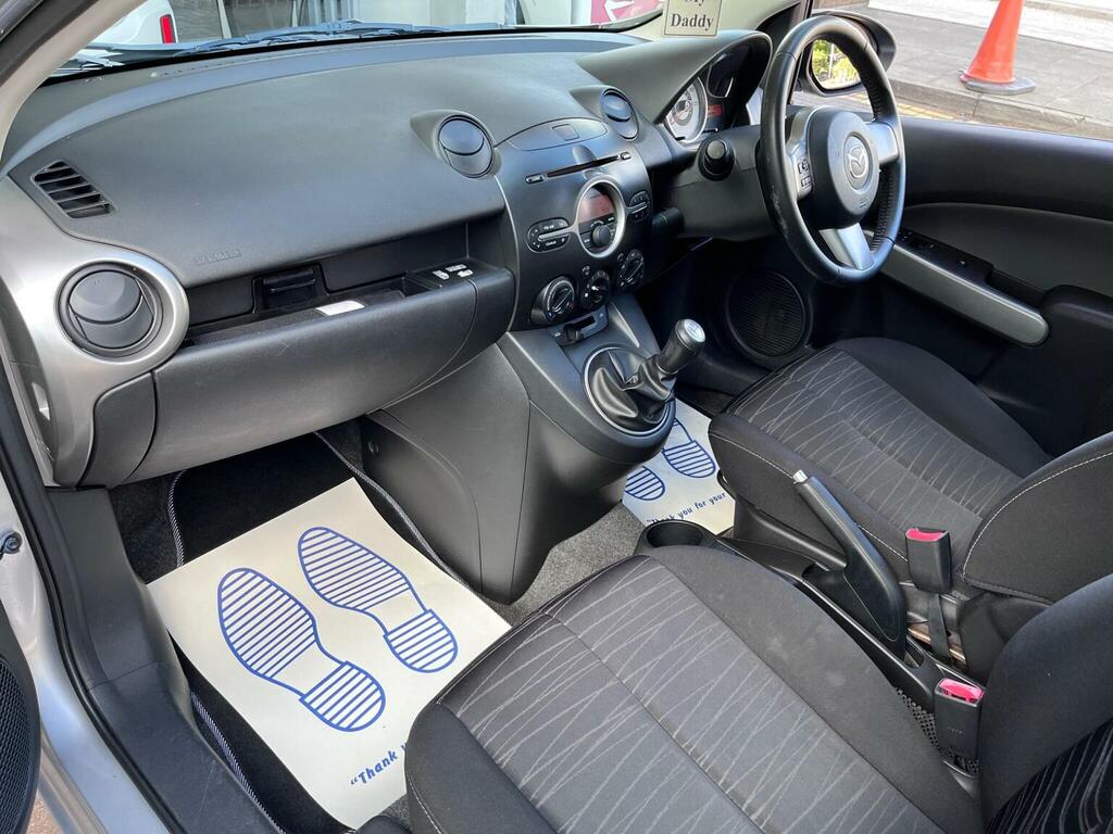 Mazda 2 2 Tamura Green #8