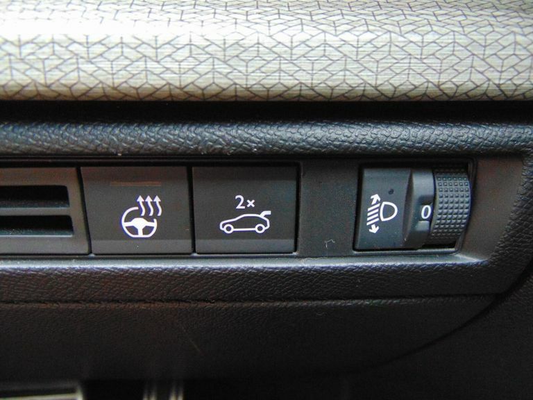 Citroen C5 X 1.2 Puretech 130 Shine Plus Eat8 Grey #6