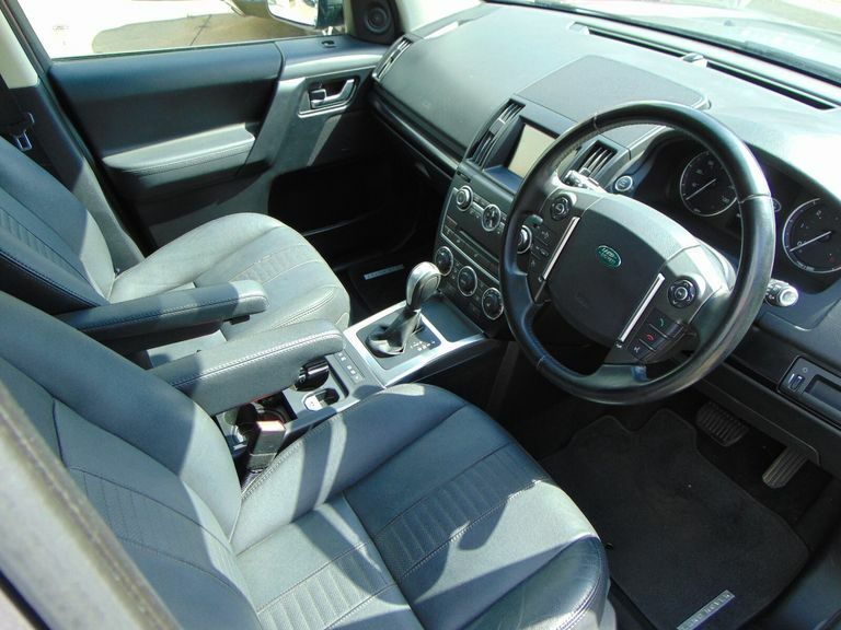 Land Rover Freelander Dynamic Sd4 White #11