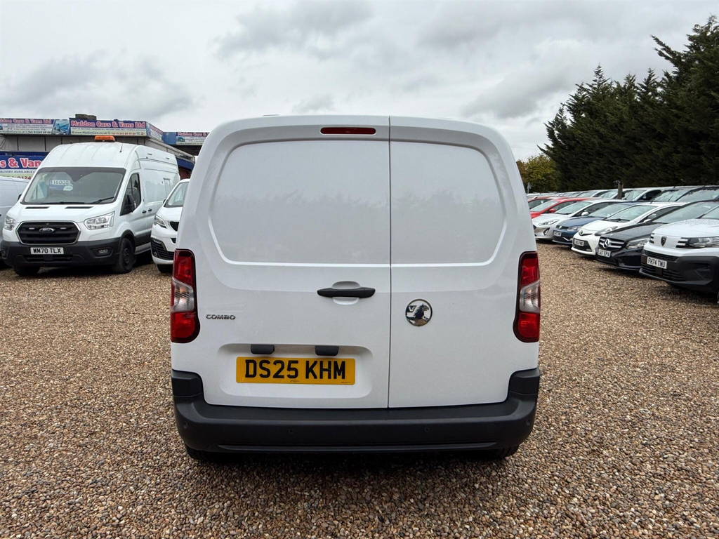 Vauxhall Combo 1.5 Turbo D 2300 Prime-plus Panel Van Swb Euro 6 DS25KHM White #4
