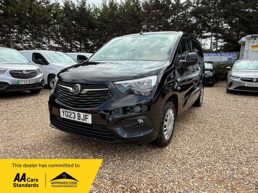 Vauxhall Combo 1.5 Turbo D 2300 Pro L1 H1 Euro 6 Ss Black