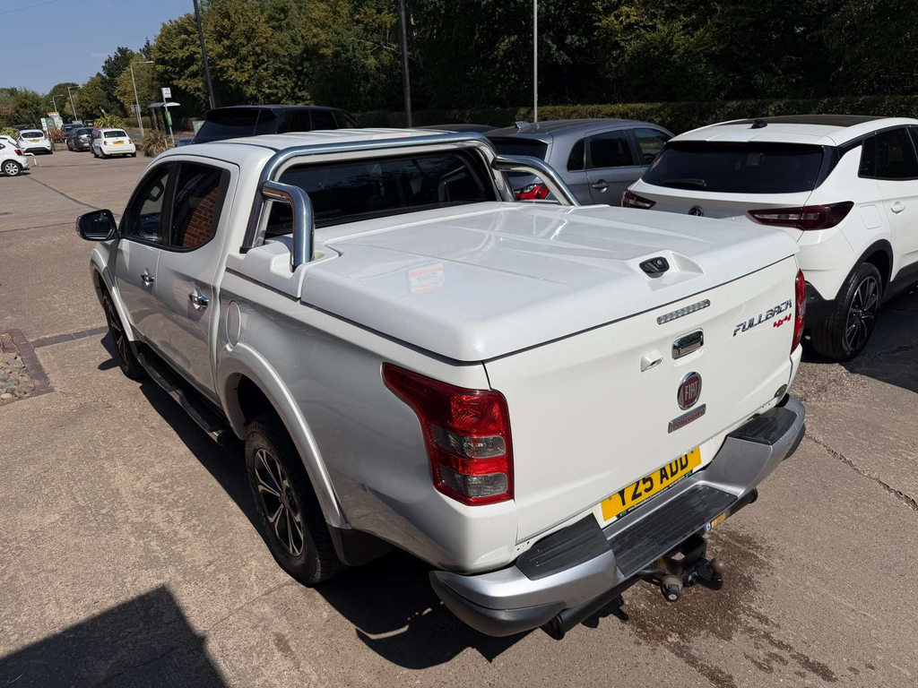 Fiat Fullback Lx Dcb White #9