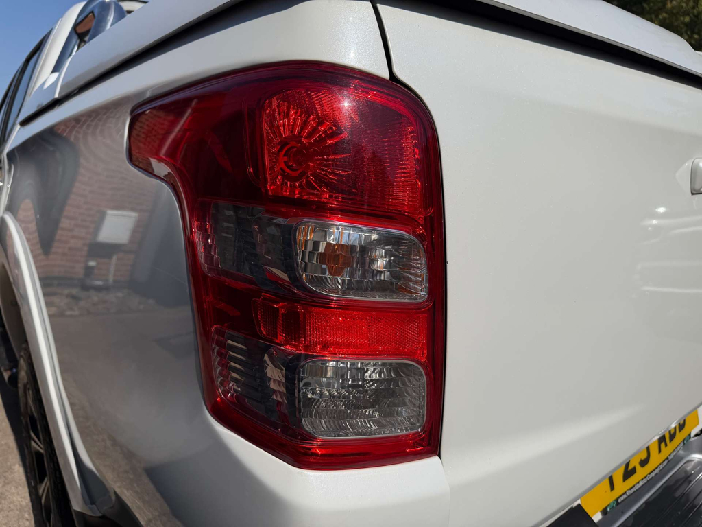 Fiat Fullback Lx Dcb White #10
