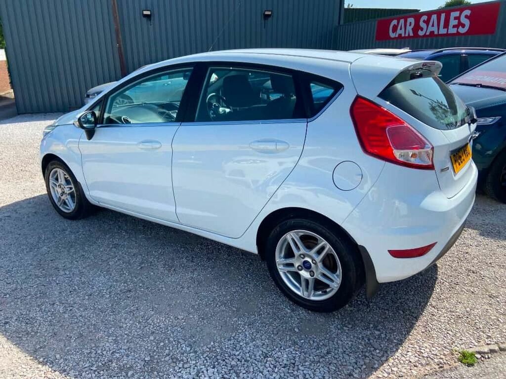 Ford Fiesta Zetec P063WBU White #3