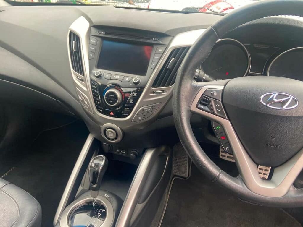 Hyundai Veloster Hatchback Silver #22