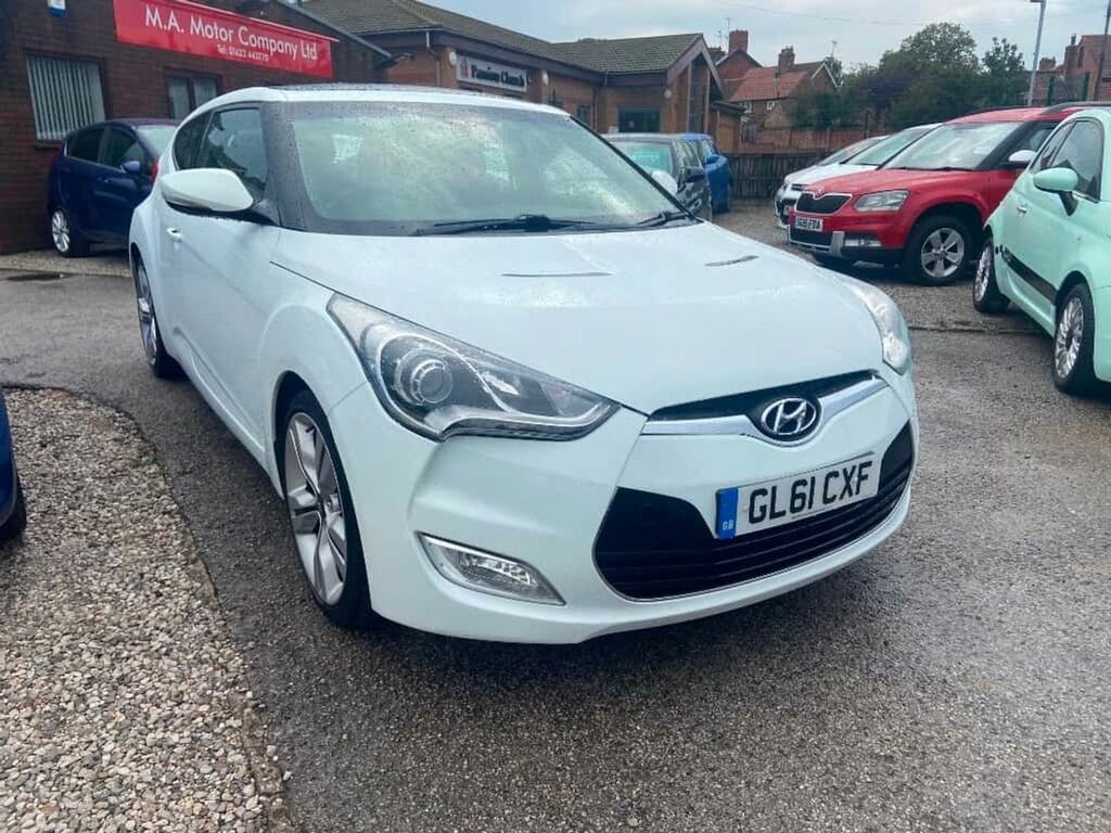 Hyundai Veloster Hatchback Silver #26