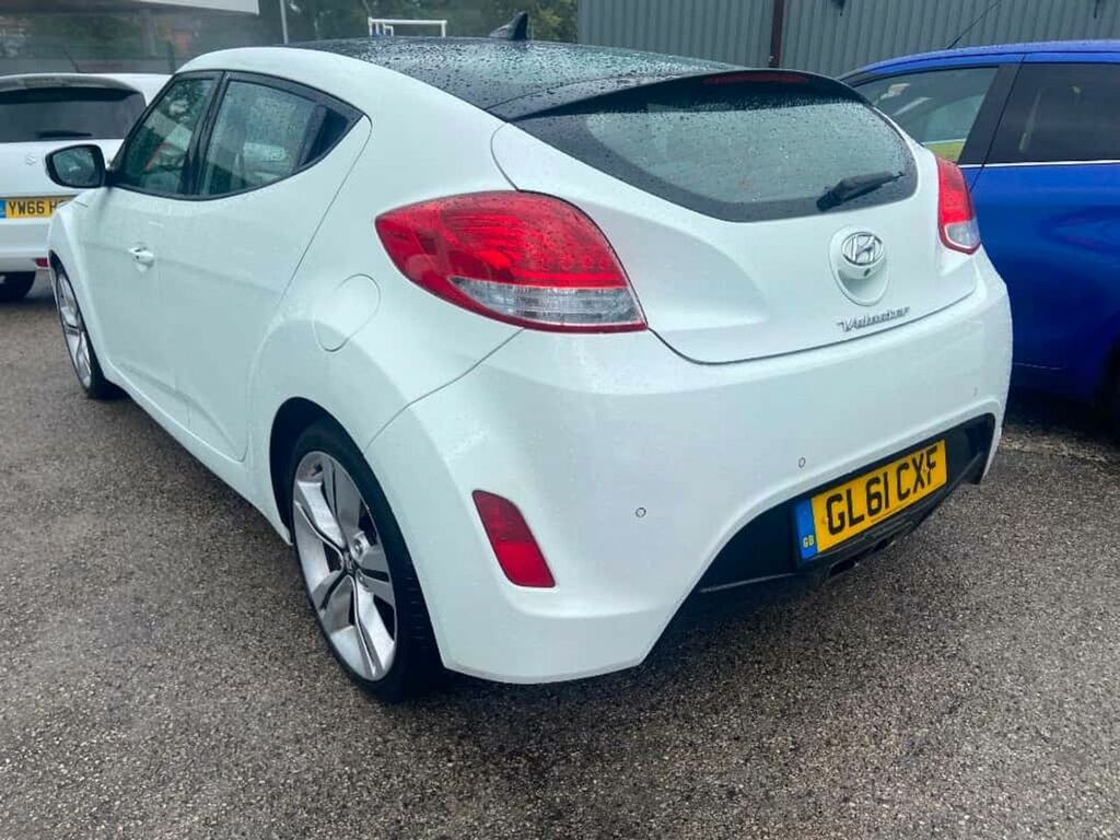 Hyundai Veloster Hatchback Silver #12