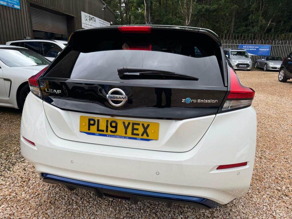 Nissan Leaf Leaf E 3.Zero Red #8