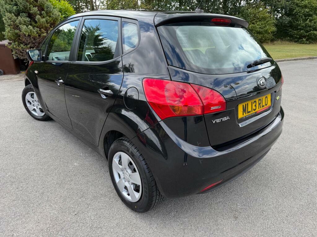 Kia Venga 1.4 Ecodynamics 1 Euro 5 S S Black #4