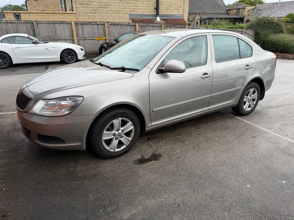 Skoda Octavia 1.4 Tsi Se Euro 5 Beige #2