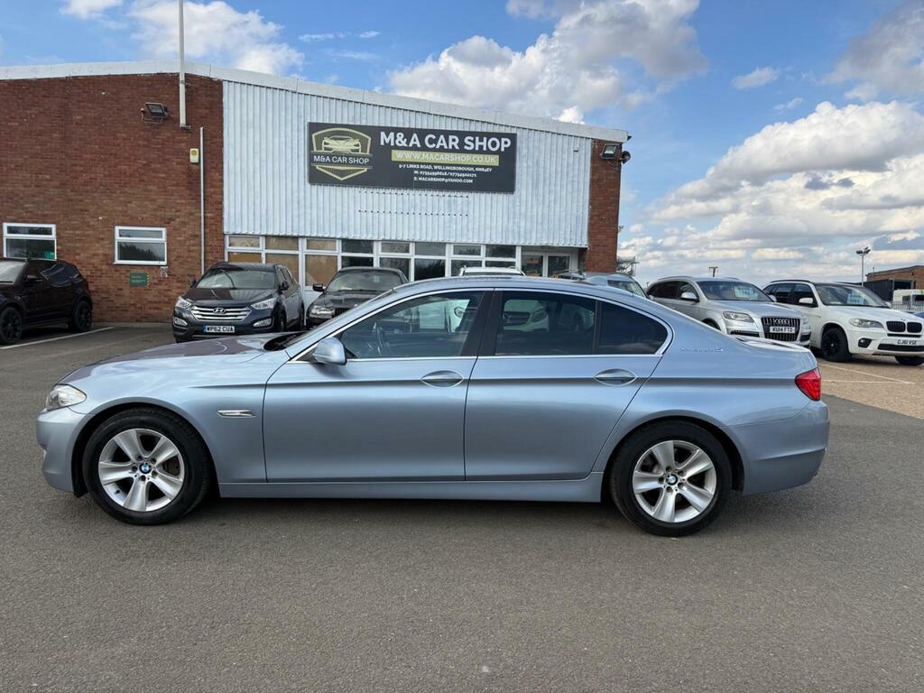 BMW 5 Series 530D M Sport Blue #7