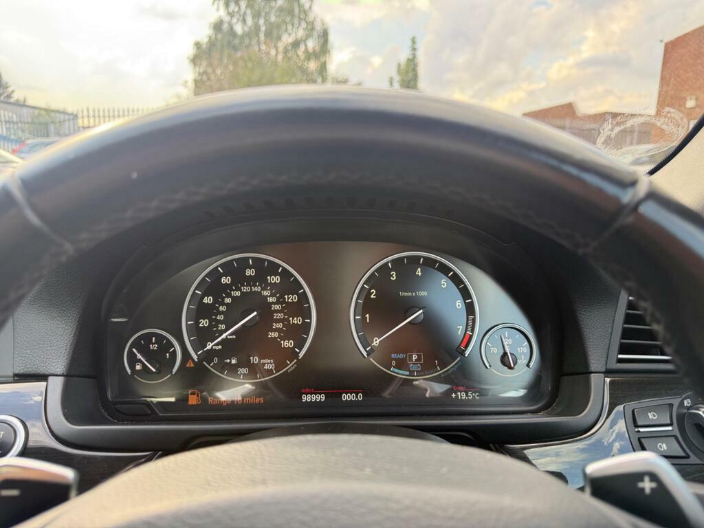 BMW 5 Series 530D M Sport Blue #32