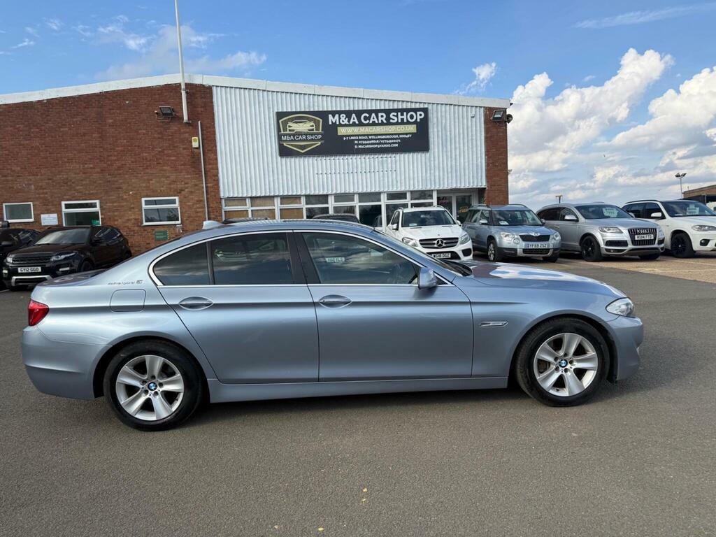 BMW 5 Series 530D M Sport Blue #6
