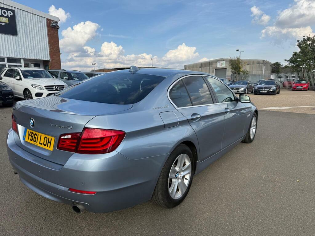 BMW 5 Series 530D M Sport Blue #4