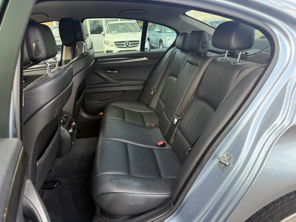 BMW 5 Series 530D M Sport Blue #14