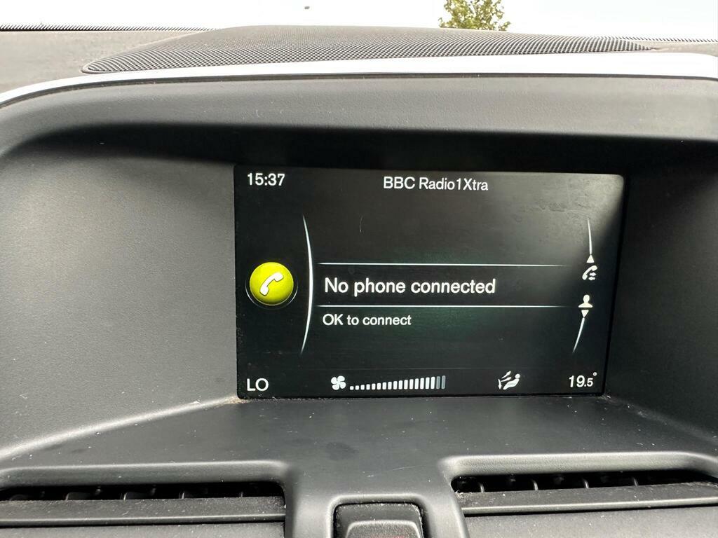 Volvo XC60 D4 Se Nav Blue #25