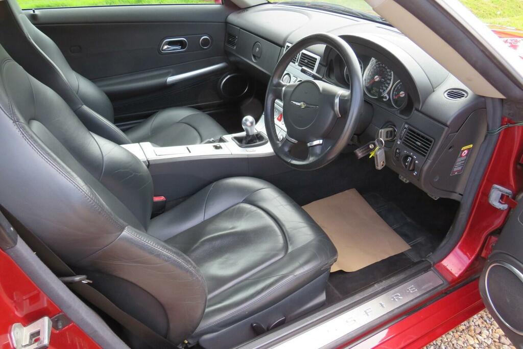 Chrysler Crossfire 3.2 V6 Red #6
