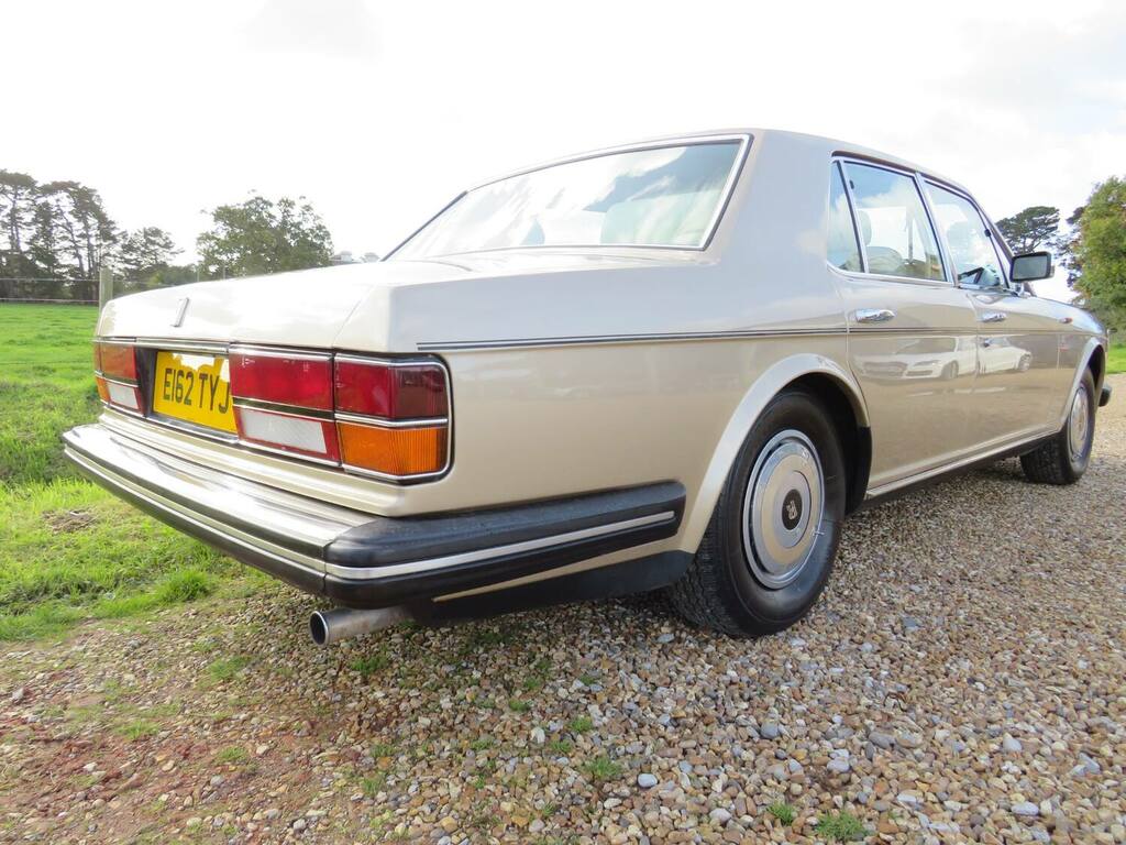 Rolls-Royce Silver Spirit 4dr Automatic Gold #2
