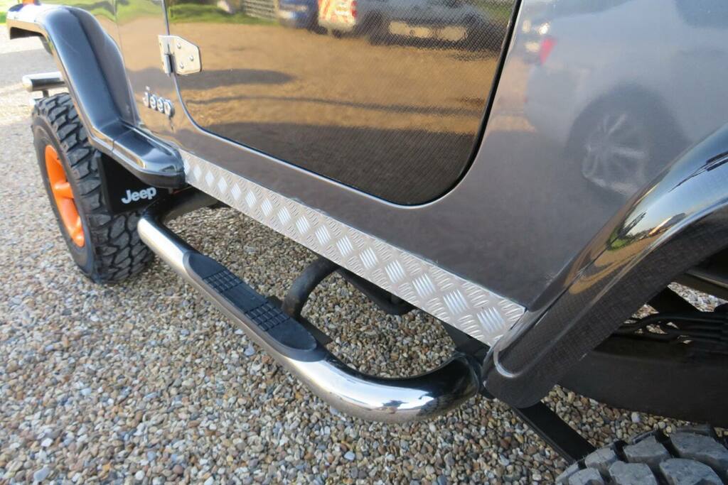 Jeep Wrangler 4.0 Sahara 181 Bhp Beige #52