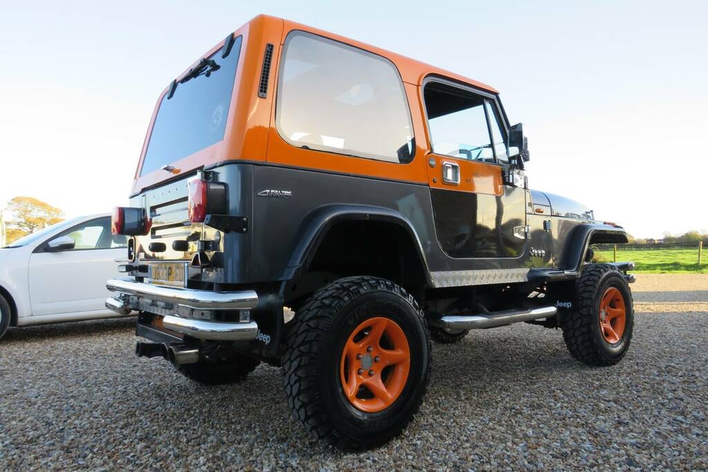 Jeep Wrangler 4.0 Sahara 181 Bhp Beige #39