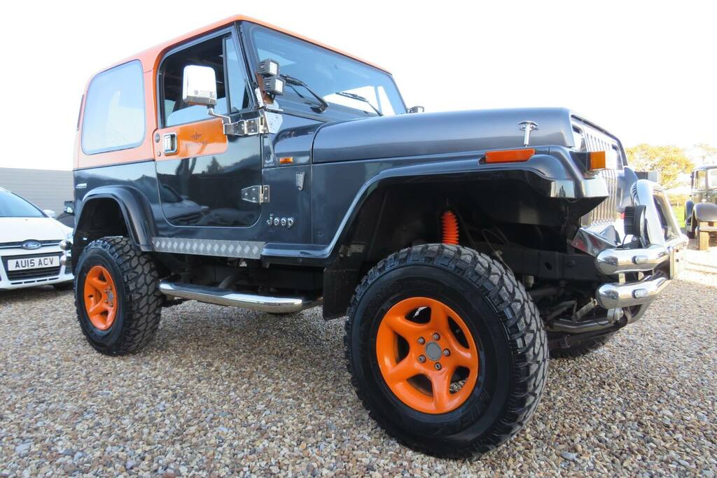 Jeep Wrangler 4.0 Sahara 181 Bhp Beige #40
