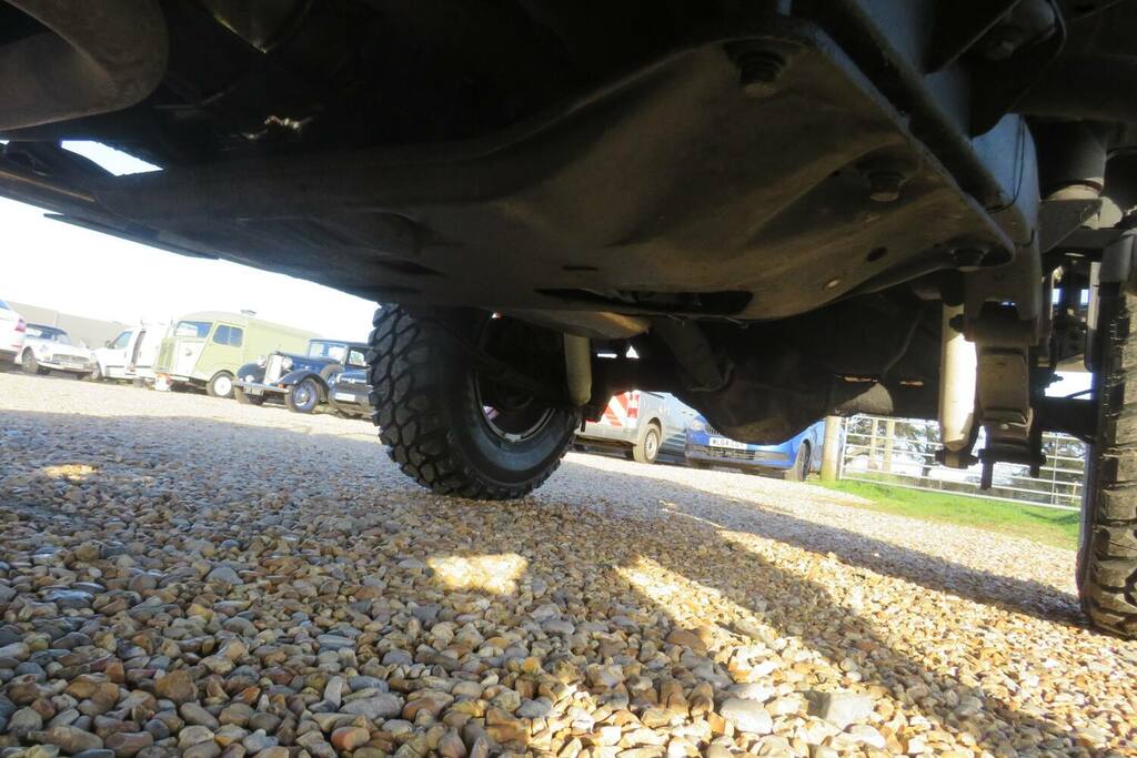 Jeep Wrangler 4.0 Sahara 181 Bhp Beige #14