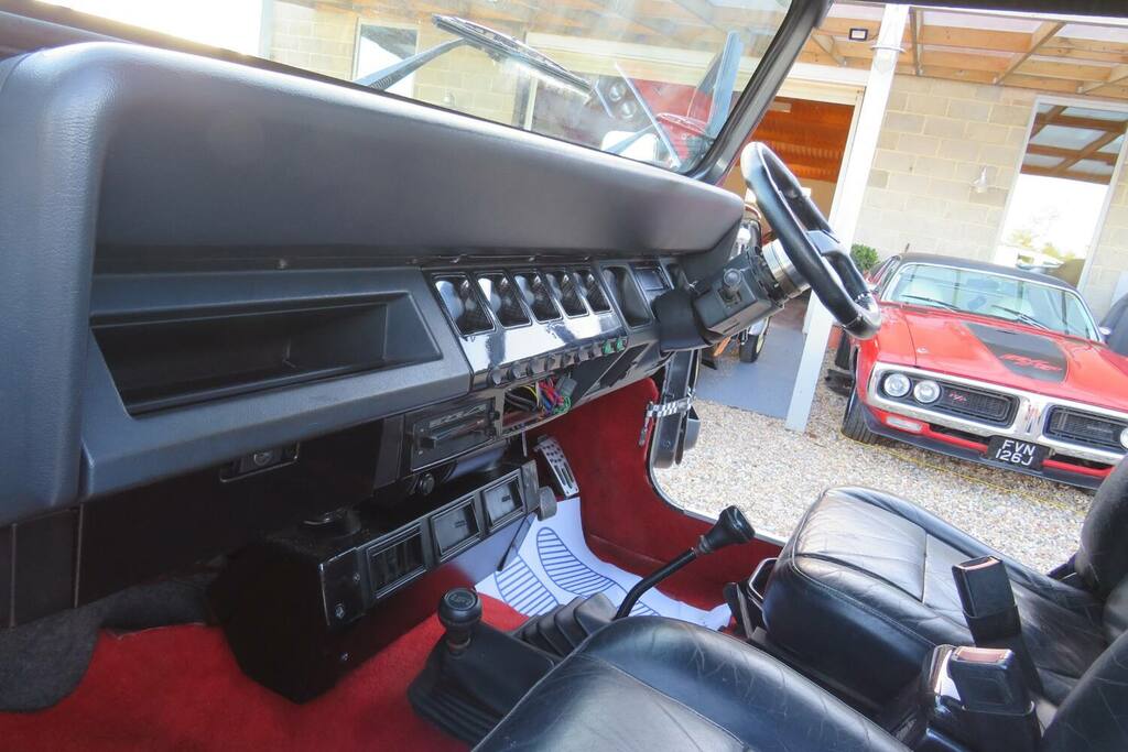 Jeep Wrangler 4.0 Sahara 181 Bhp Beige #4