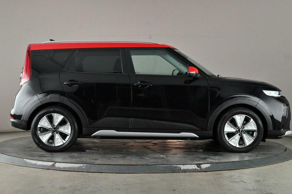 Kia Soul 64Kwh First Edition Suv Black #3